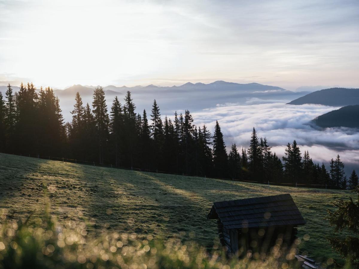 Отель Rifugio Graziani Huette Сан-Виджилио-ди-Мареббе Экстерьер фото