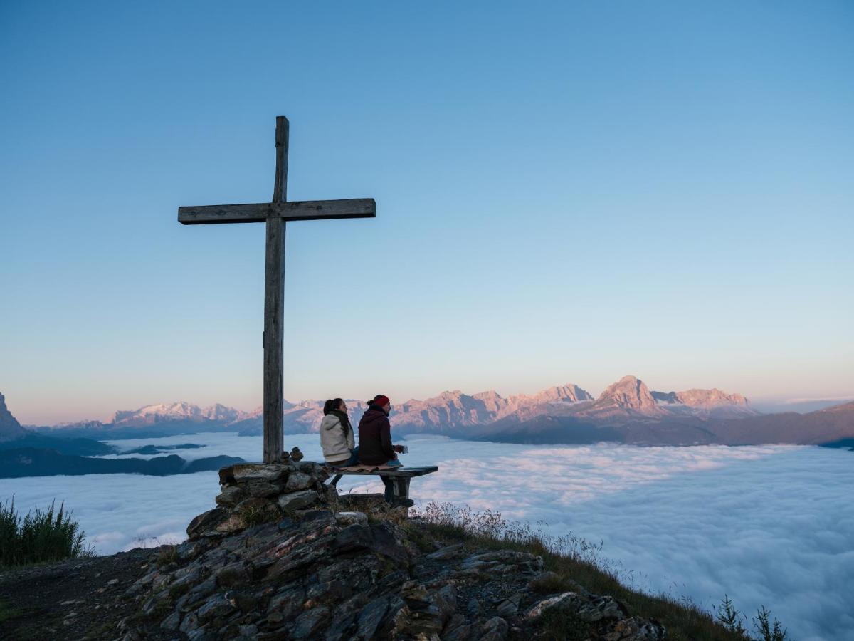 Отель Rifugio Graziani Huette Сан-Виджилио-ди-Мареббе Экстерьер фото