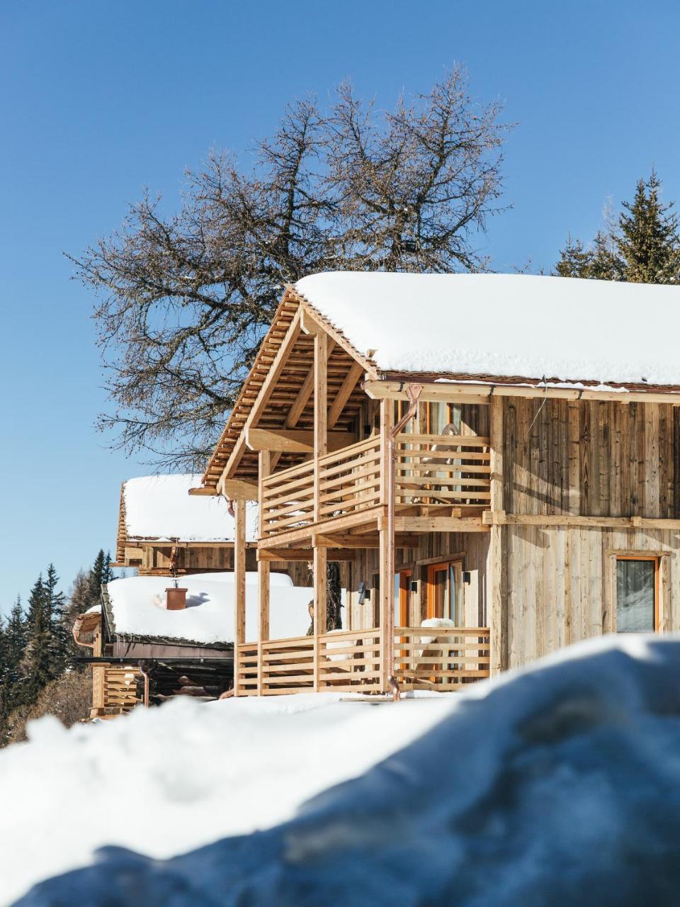 Отель Rifugio Graziani Huette Сан-Виджилио-ди-Мареббе Экстерьер фото