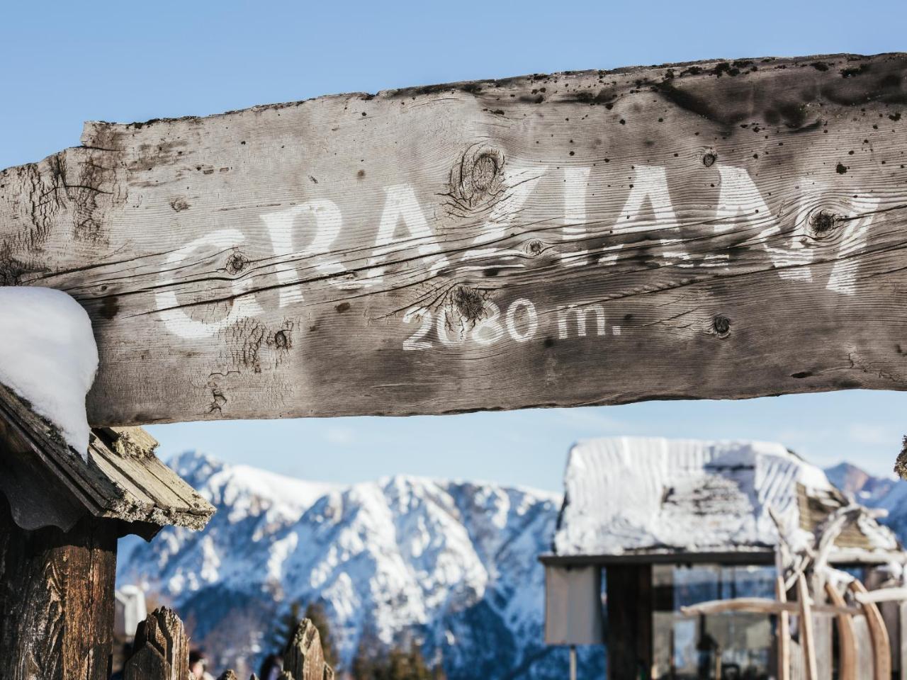 Отель Rifugio Graziani Huette Сан-Виджилио-ди-Мареббе Экстерьер фото